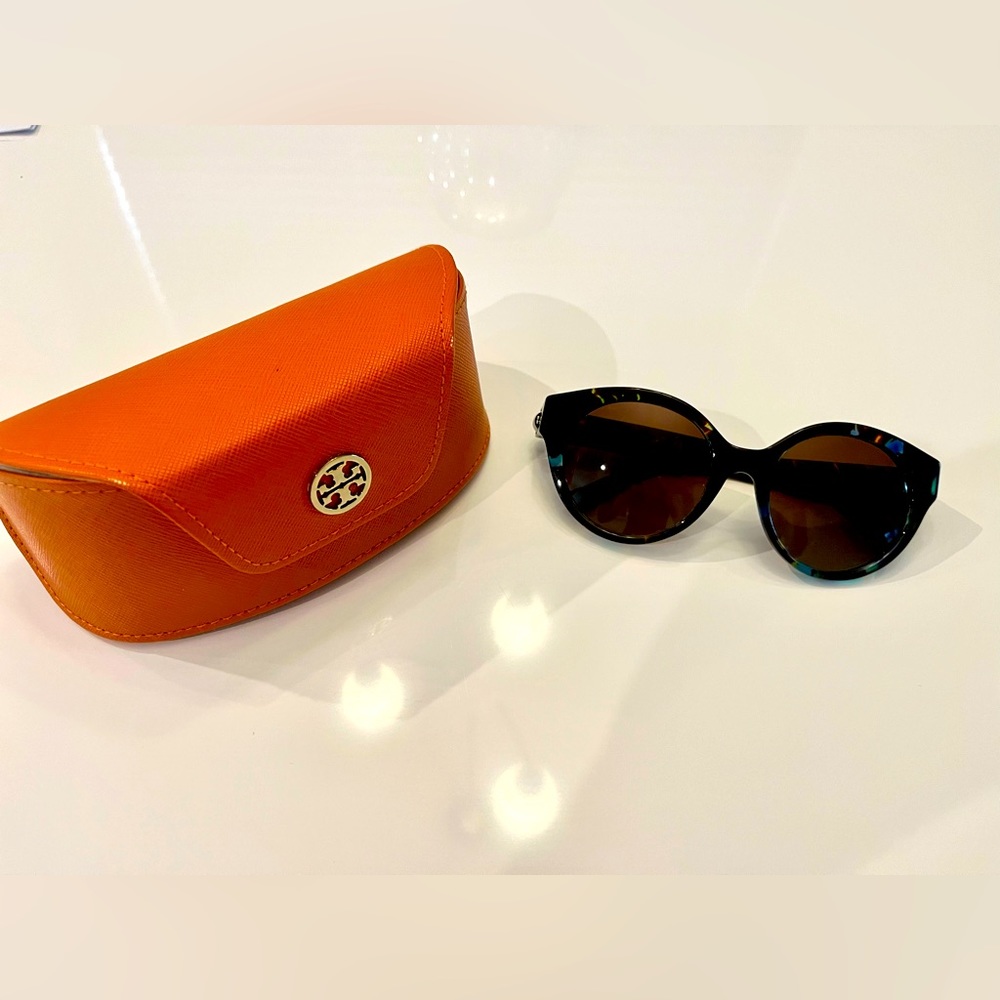 Tory Burch Cat Eye Sunglasses